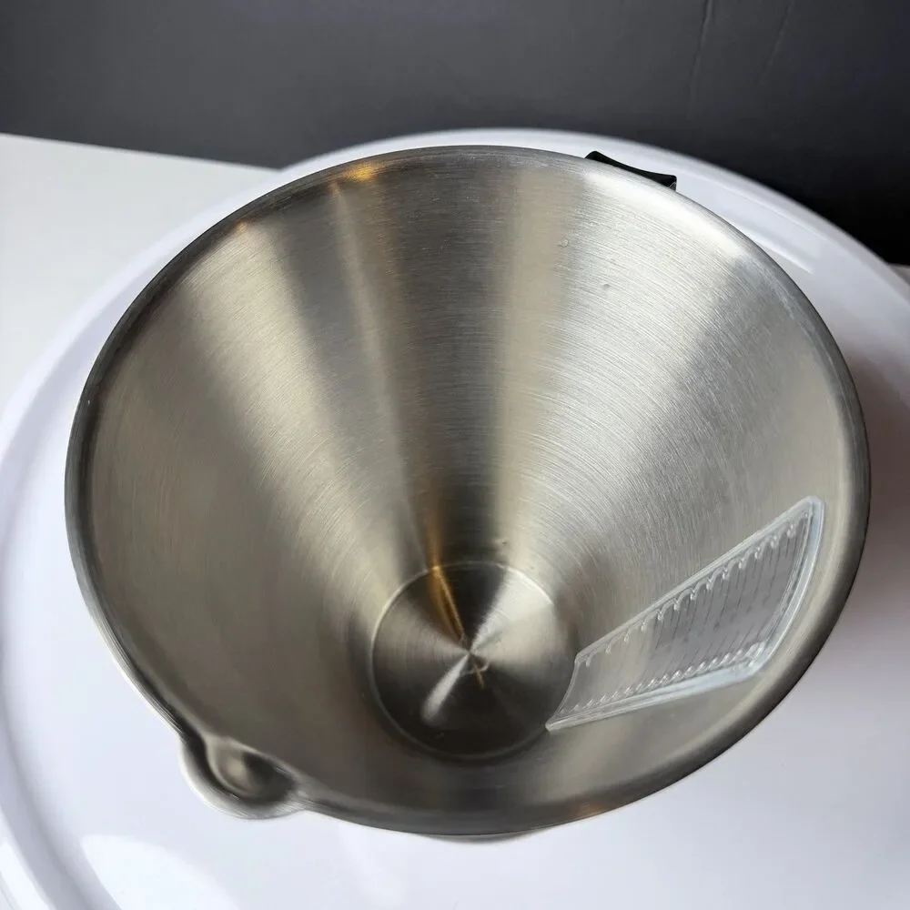 Vintage AMCO Houseworks See-Thru Measure 2 Qt Stainless Steel Measuring Cup 8362